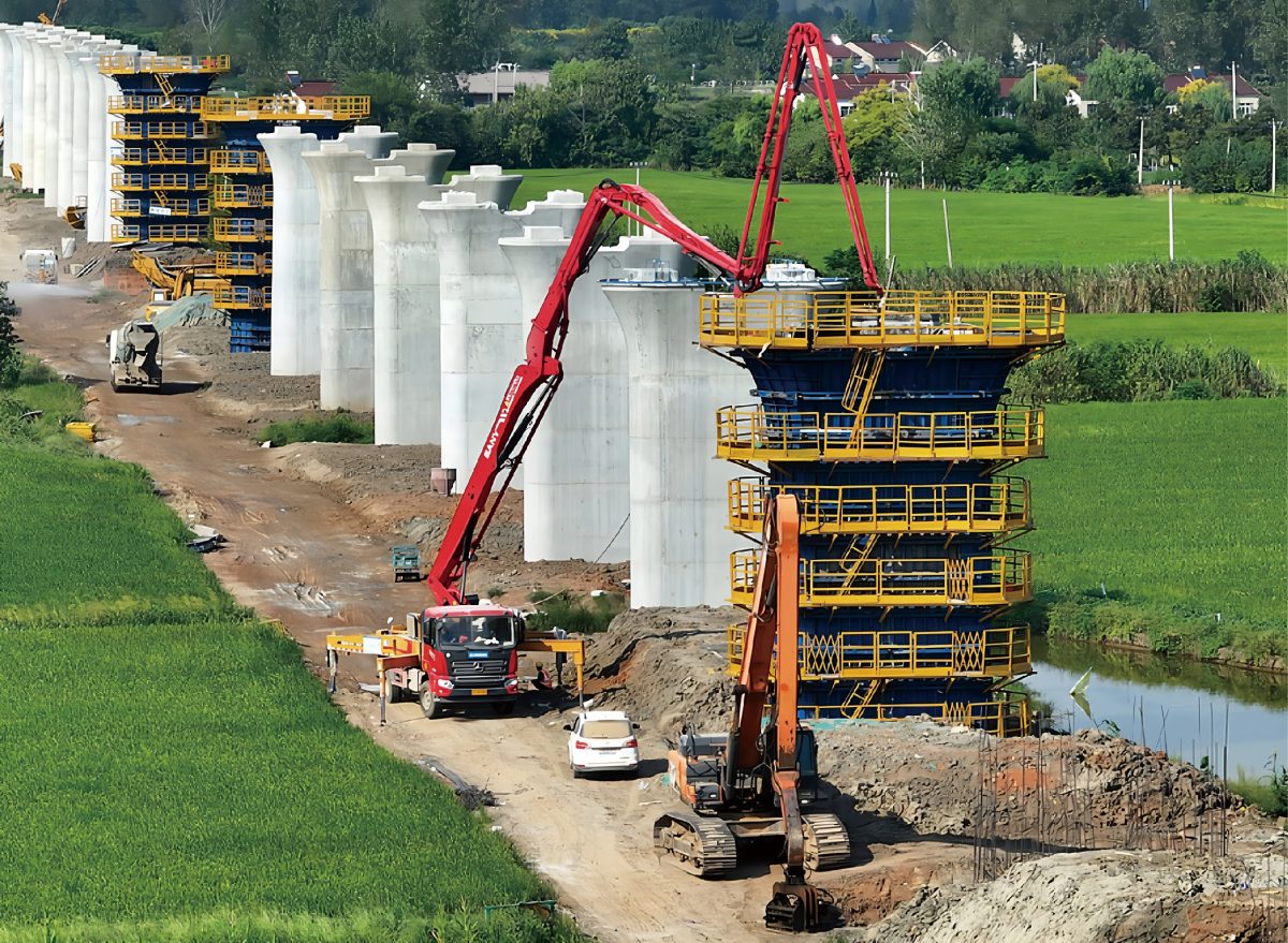 Pansol special-shaped pier formwork